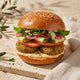 Burger con semi di sesamo
