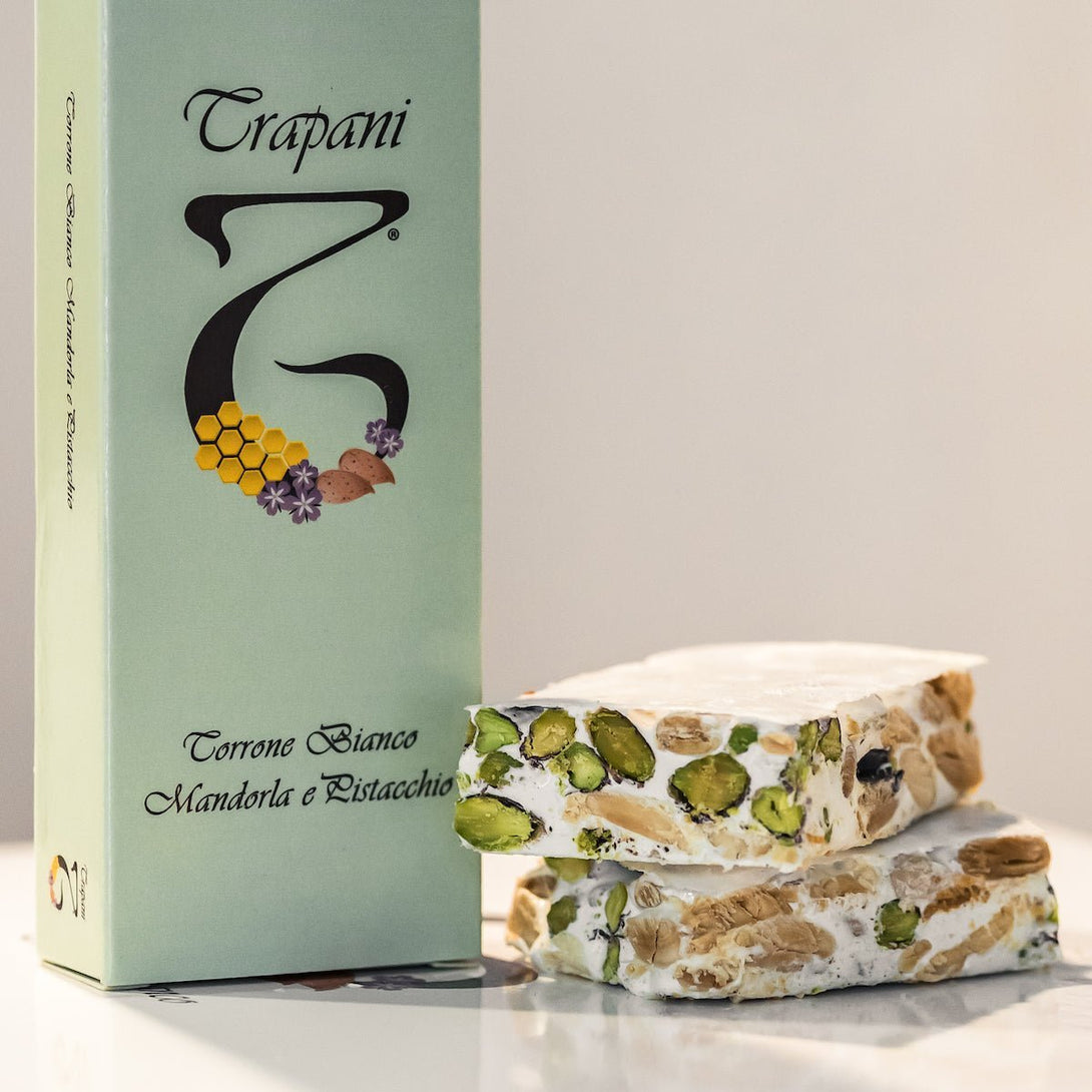 Torrone bianco mandorla e pistacchio, dettaglio, Trapani, Sicilus Shop