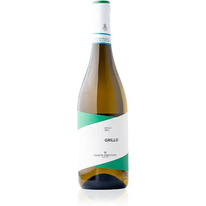 Vino Grillo Tenute Orestiadi, bottiglia presente nella cesta natalizia Iblea