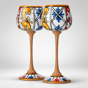 Pereche Special Riserva MuloMerrino, pahare de degustare cu picior din ceramică de Caltagirone – Diapositive