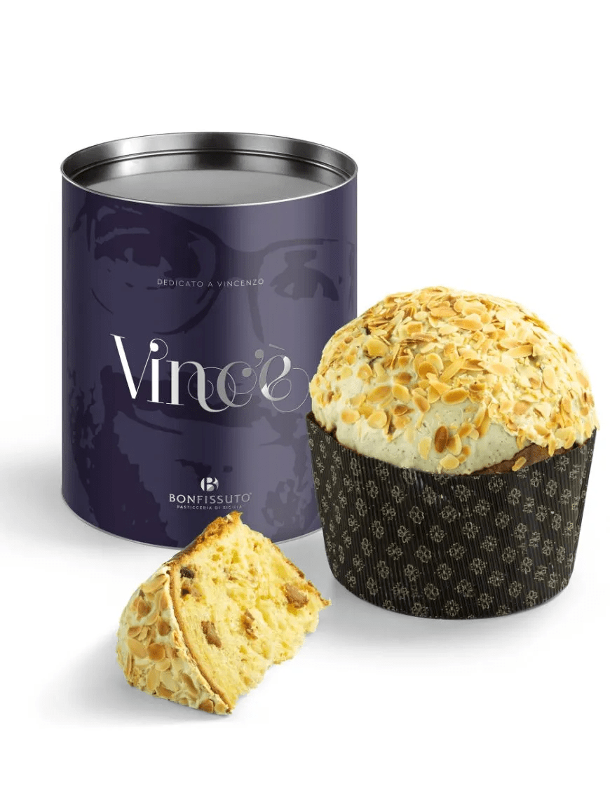 Panettone siciliano Vincè Bonfissuto com figos, morangos e chocolate branco